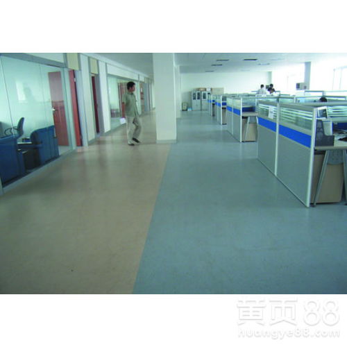 常州丹陽(yáng)口罩廠熔噴布車(chē)間pvc地板,塑膠地板